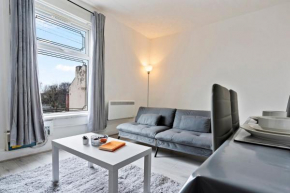 Beautiful 1-Bedroom Apartment Near NEC, Bullring & Airport